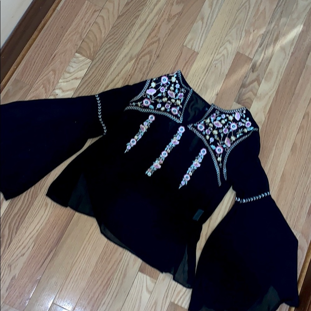 Sheer flare arms hippie shirt